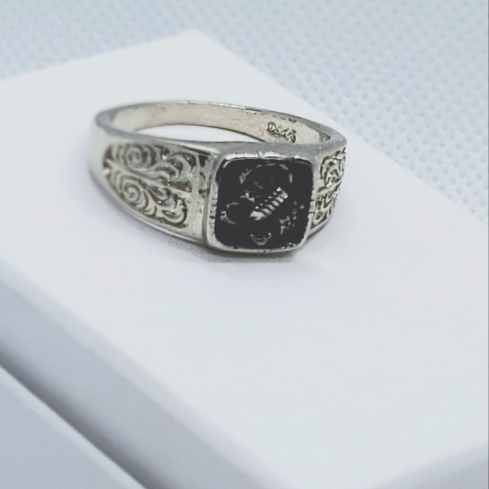 925 silver scorpian engraved ring 12